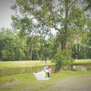 Meet your Posher, Alie